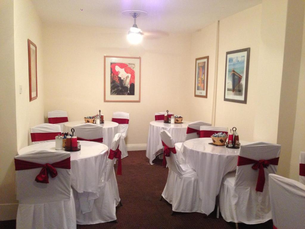 Lampton Guest House Hounslow Bagian luar foto