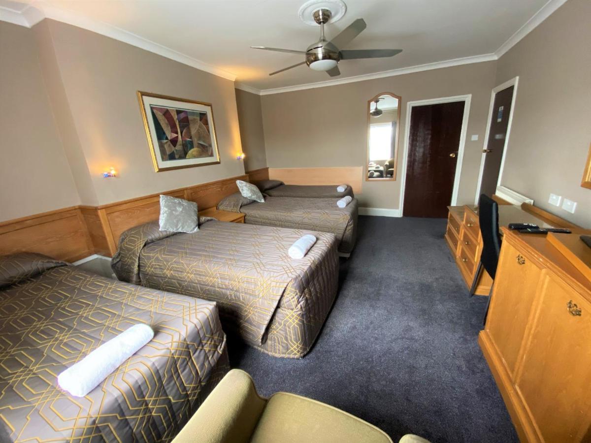 Lampton Guest House Hounslow Bagian luar foto